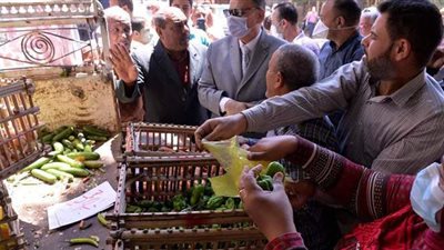 أسيوط تستعد لاستقبال رمضان بتوفير المستلزمات والحملات الرقابية | صور