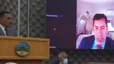 وزير الشباب يشارك فاعليات 