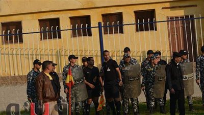 اشتباكات وأحداث عنف في مباراة صيد المحلة وسمنود بالقسم الثالث | صور