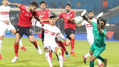 الكاف يحتفل بعيد ميلاد عمرو السولية على طريقته الخاصة | فيديو