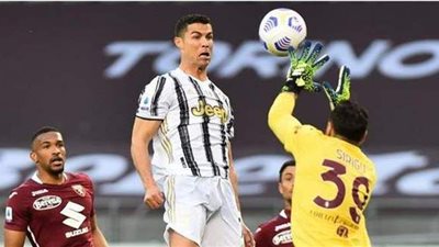 رونالدو ينقذ يوفنتوس من الخسارة أمام تورينو بتعادل مثير 2/2