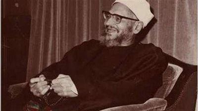 لماذا شرع الشهر الكريم باسم رمضان ؟.. شيخ الأزهر السابق يجيب