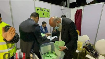 بعد انتهاء فرز جميع اللجان بانتخابات الصحفيين.. ضياء رشوان يحصد 1965 مقابل 1506 أصوات لرشاد