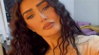 آخرهم غادة عبد الرازق.. نجمات تغيرت ملامحهن بعد عمليات التجميل| فيديو وصور