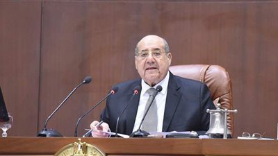 رئيس اللجنة التشريعية بـ