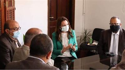 نائبة محافظ الجيزة تتفقد مشروعات المحليات | صور