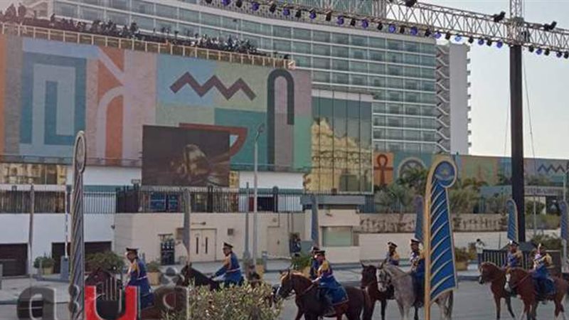 بروفات نقل المومياوات