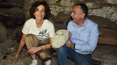 مدير اليونسكو تزور الأهرامات وتشاهد أعمال الكشف الأثري المرتقب بسقارة