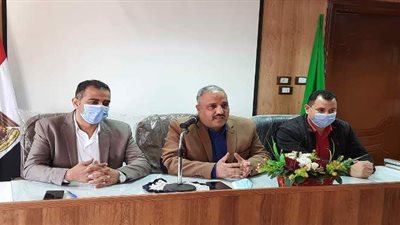 الشباب والرياضة بالقليوبية تجتمع بطلاب بنها