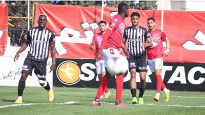 تعادل سلبي في ديربي تونس بين النجم والصفاقسي بالكونفدرالية الأفريقية
