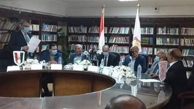 نشرة فيتو الرياضية: هزيمة بيراميدز بخطأ فادح لإكرامي.. تريزيجيه يسجل هدفين لأستون فيلا.. حقيقة استقالة لجنة الزمالك