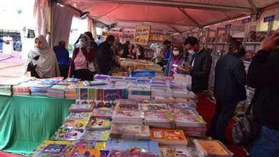 بزيادة 50% عن العام الماضي.. إعلان حجم مبيعات معرض الكتاب بالإسكندرية
