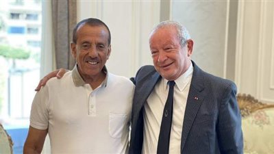 الحبتور يوجه رسالة شكر وتقدير لـ«ساويرس» في زيارة خاصة لمنزله