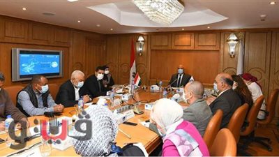 محافظ قنا يستقبل وفدا من الأمم المتحدة لبحث تنفيذ مشروع 