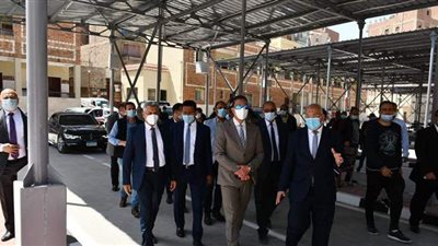 افتتاح موقف 