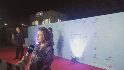 توافد جماهير الإسكندرية للمشاركة في افتتاح فعاليات مهرجان الفيلم القصير