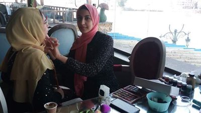 موهبة دمياط.. احترفت الخدع السينيمائية وتتحدي نجوم الغرب | فيديو