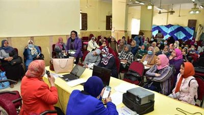 قومي المرأة يطلق حملة طرق الأبواب حفاظا على صحة الأسرة المصرية