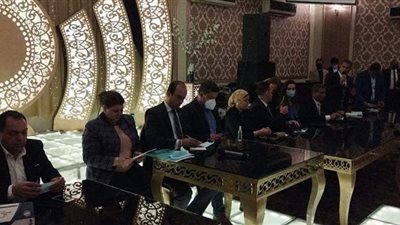 لقاء حواري بين شباب الإسكندرية ولجنة الرياضة بالنواب | صور