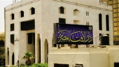 كيف تحسب كفارة إفطار يوم رمضان؟.. مستشار المفتي يجيب| فيديو