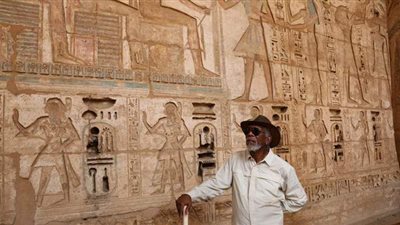 بعد موكب المومياوات الملكية.. مورجان فريمان يسترجع ذكريات رحلته لآثار مصر