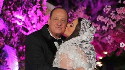 هنادي مهنا تطلب الدعاء لوالديها لتخطي محنة كورونا