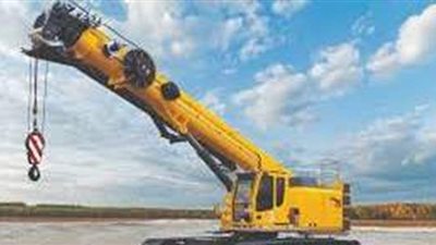 شركة عالمية تبدأ تشغيل سائقين رقميين لرافعات تعمل عن بعد