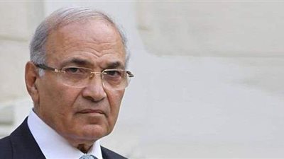 أحمد شفيق يغيب عن جلسة محاكمته في إهدار المال العام