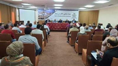 مستثمرى العاشر تجتمع بـ سلامة الغذاء لبحث مشكلات المصانع