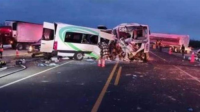 حادث تصادم حافلتين