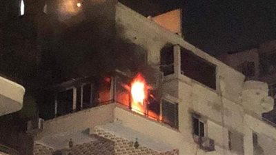 إخماد حريق التهم محتويات غرفة أعلى عقار بالطالبية