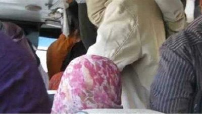 فتح «سوستة بنطلونه».. تفاصيل جديدة في تحرش مهندس بفتاة داخل أتوبيس بالهرم