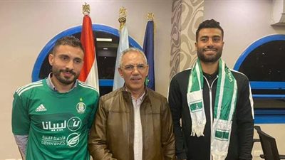 رسميا.. حسام حسن ينتقل إلى أهلي طرابلس| صور