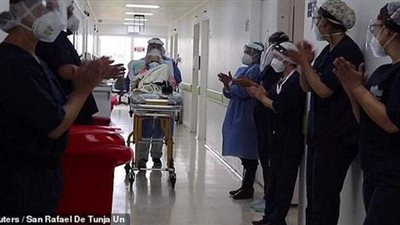 معمرة كولومبية تهزم كورونا للمرة الثانية في أقل من عام