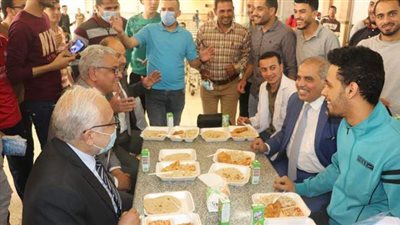رئيس جامعة الأزهر يتفقد صالة الجيم بالمدينة الجامعية