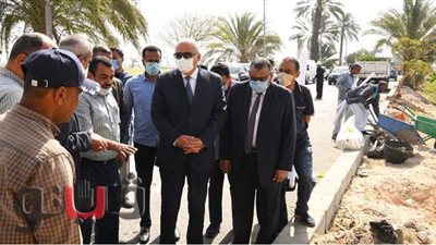 محافظ قنا يدشن مبادرة 