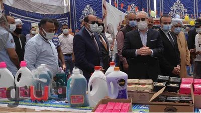 محافظ الأقصر يفتتح معرض السلع الموفرة بساحة أبو الحجاج |صور