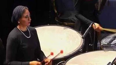 عازفة التمباني بحفل المومياوات الملكية تكشف كواليس الاستعدادات للحدث