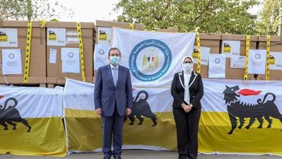 بتكلفة تتخطى 600 ألف دولار.. وزيرة الصحة تشهد تسلم 20 جهاز تنفس صناعي