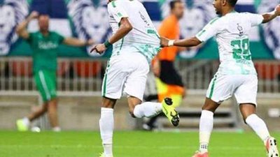 الرائد يفوز على أهلي جدة 3-2 بالدوري السعودي