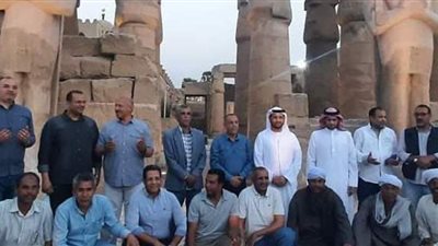 بالهيئة الأوزيرية.. الانتهاء من إعادة تجميع تمثالين للملك رمسيس الثاني بمعبد الأقصر