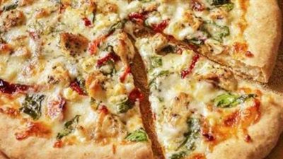 طريقة عمل بيتزا الدجاج