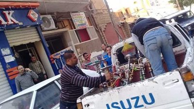 غلق وتشميع مقاهي خلال حملات بأسيوط|صور