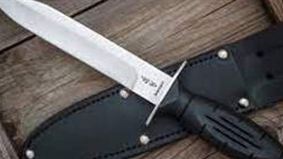 تفسير رؤية السكين في المنام وعلاقتها بكثرة الأعداء