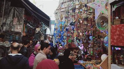 أسواق الإسكندرية قبل رمضان.. السلع متوفرة والإقبال ضعيف.. التجار: كورونا أثر على حركة البيع والشراء.. الناس بتسأل وما تشتريش