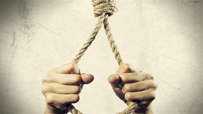 حزنا على مغادرة زوجته لـ عش الزوجية.. انتحار عامل شنقا داخل شقته بالوراق