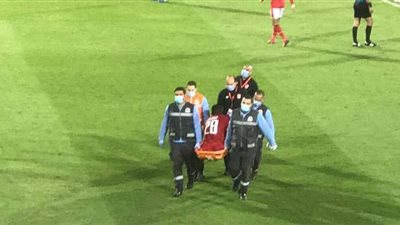 التشخيص المبدئي لإصابة أجايي في مباراة سيمبا التنزاني