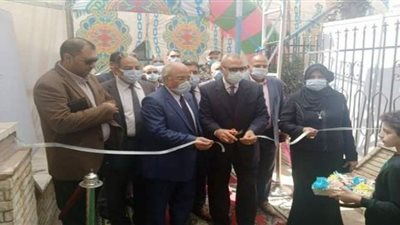 بتخفيضات 30%.. محافظ القليوبية يفتتح 4 معارض 