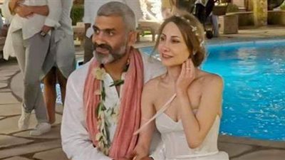 كل ما تريد معرفته عن دياماند بو عبود زوجة هاني عادل | فيديو وصور