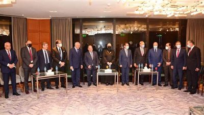 احتفالية لتسليم أول دفعة سيارات ضمن مبادرة إحلال المركبات للعمل بالطاقة النظيفة